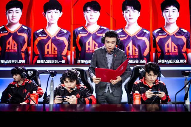 球员与国米