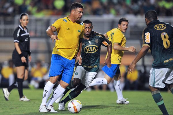 为球迷热议 为球迷热议