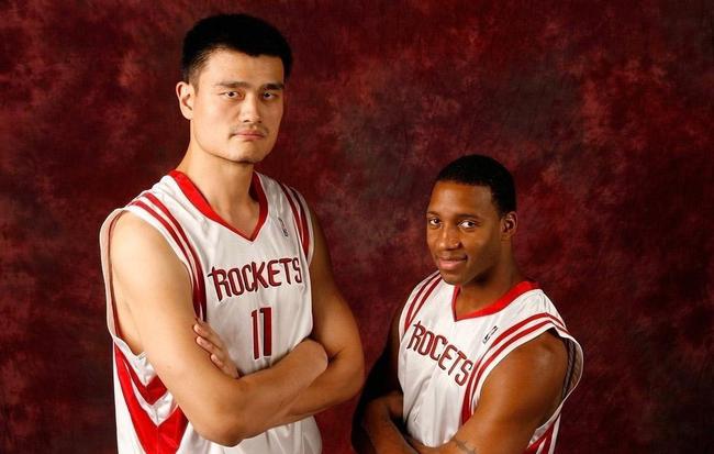 帮助球员保 帮助球员保