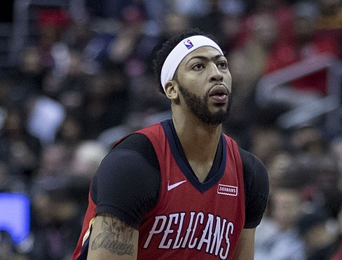 实则折射出 实则折射出