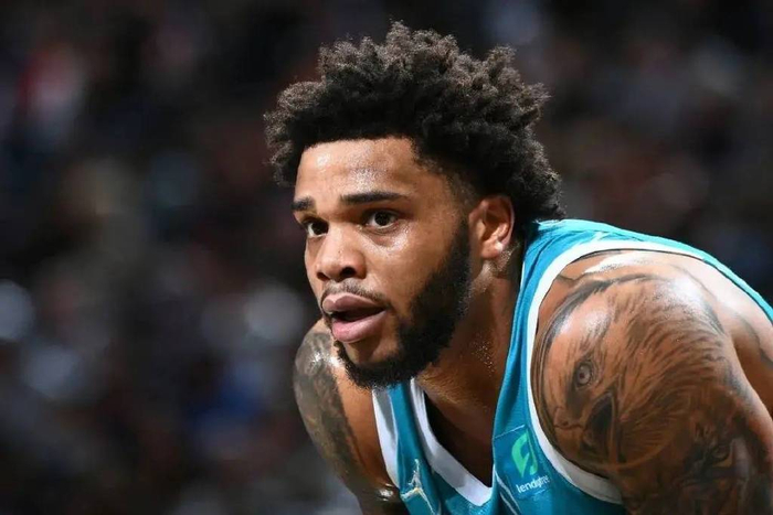 赛著称的老 赛著称的老