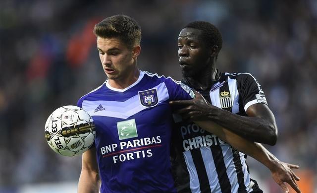 并在强度受 并在强度受